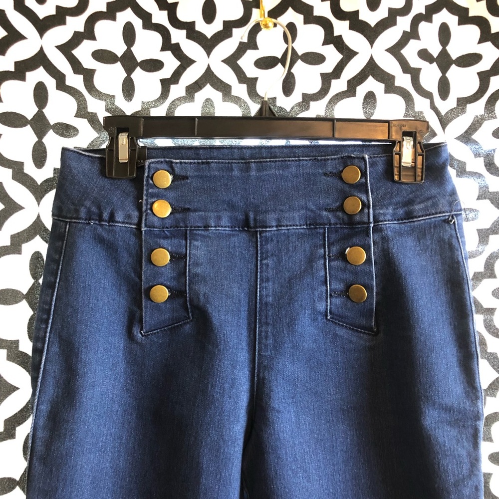 Forever 21 High Waist Button Front Jeans Size 27